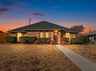 3105 Afton Dr, Carrollton, TX 75007