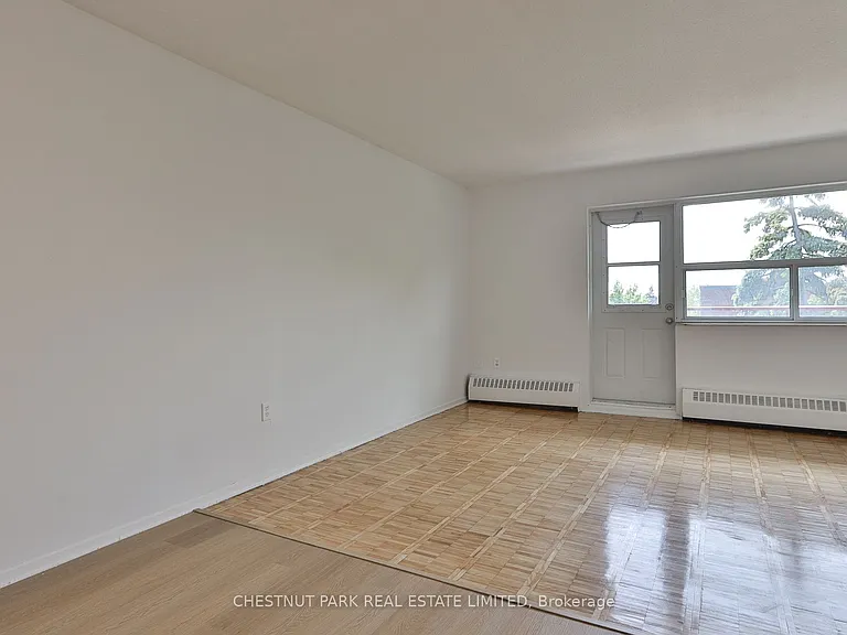 888 Glen St #525 — Photo 11