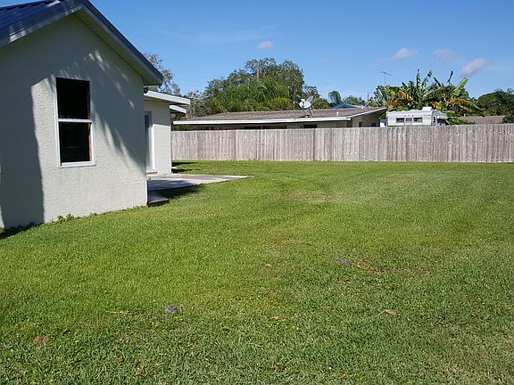 Large back Yard