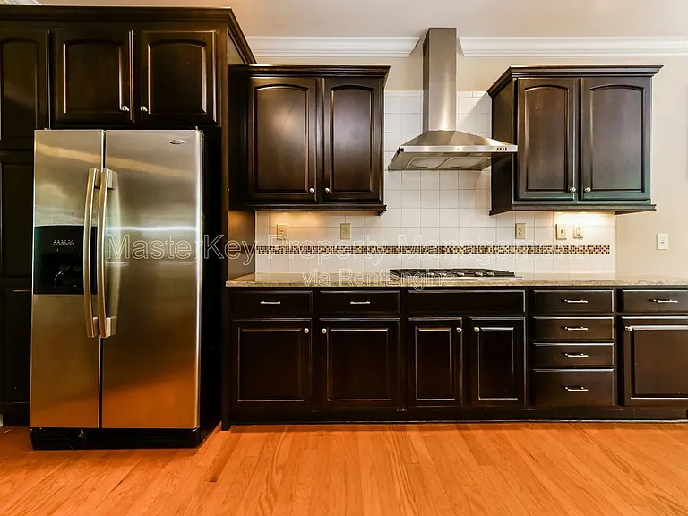 906 Keaton Ridge Ct — Photo 22