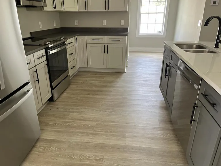 4840 McCall Ln — Photo 21