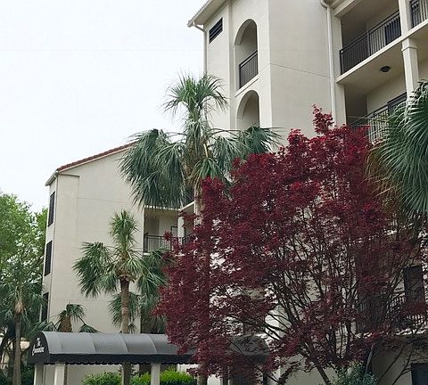5th image of 2 Village North Dr APT 27