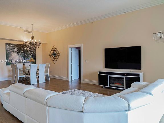 3rd image of 3001 NE 185th St APT 710