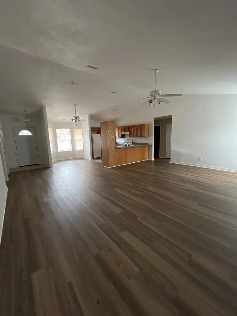 4621 Bobolink Way — Photo 3