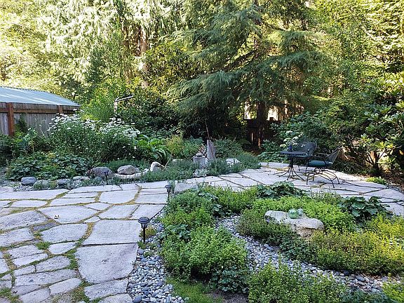 Front courtyard