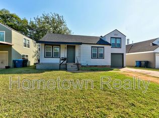 307 W Rickenbacker Dr, Midwest City, OK 73110