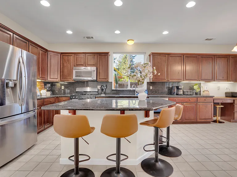 Santos Ranch Ct — Photo 8