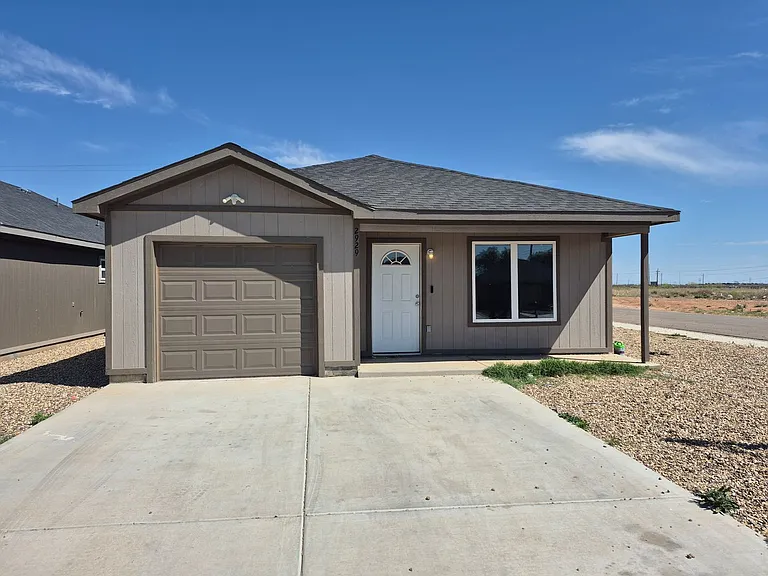 3104 E Cornell St — Photo 1