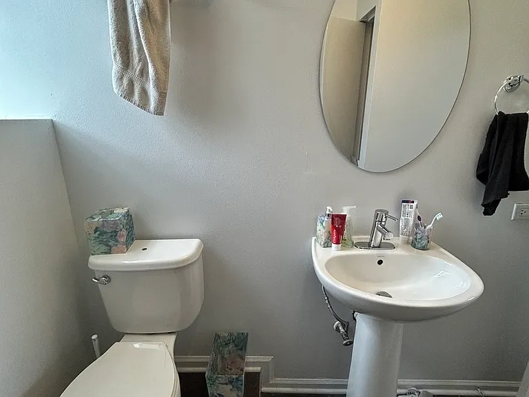 2246 W Belden Ave #3F — Photo 19