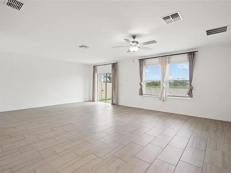 22313 Pleasant Morning Dr — Photo 11
