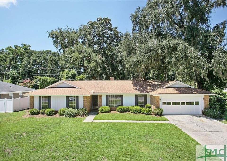 1st image of 709 Leaning Oaks Dr