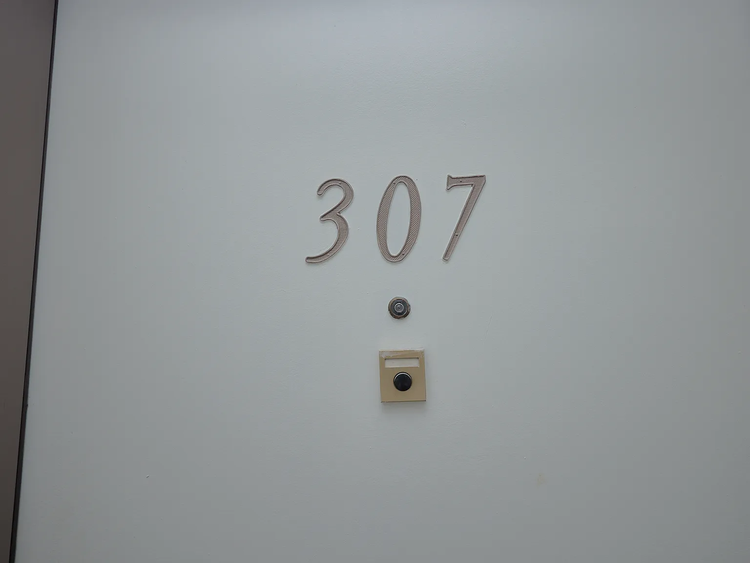 La Brea — Photo 2
