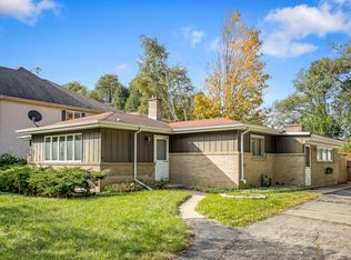 442 S Williams Ave, Palatine, IL 60074