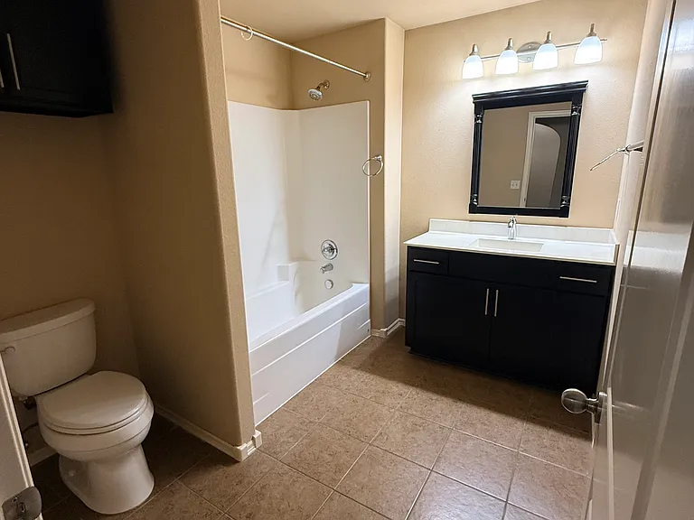 13422 S 19th Ct — Photo 15