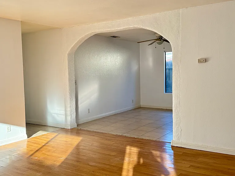1307 W Heald Ave — Photo 13