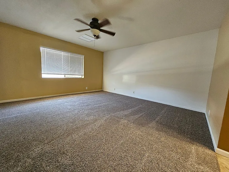 7419 W Dahlia Dr — Photo 11