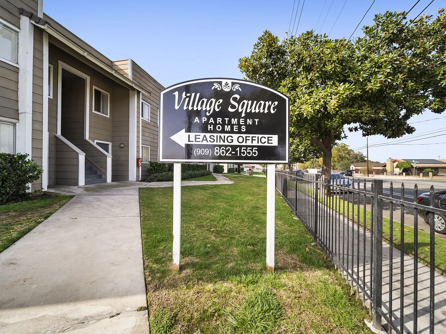Village Square — Photo 1