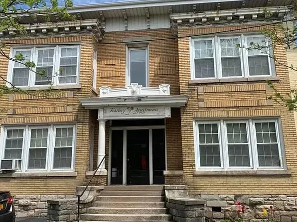 463 3rd St APT 1, Niagara Falls, NY 14301