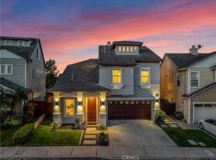 2430 Avis Ct, Signal Hill, CA 90755