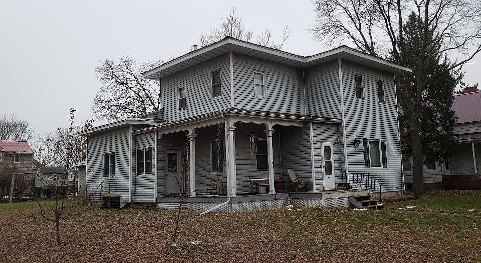2nd image of 502 N Benton St