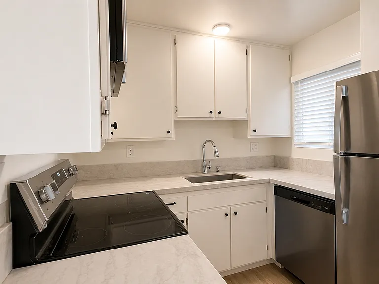 110 Bodega Ln #H — Photo 10