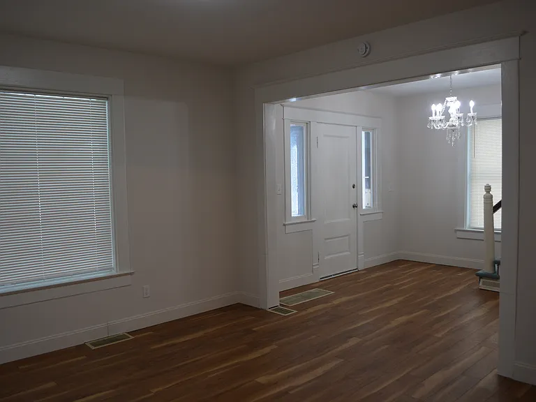 225 Thieme Pl — Photo 22