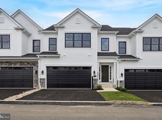 520 Fullerton Farm Ct #15, Chalfont, PA