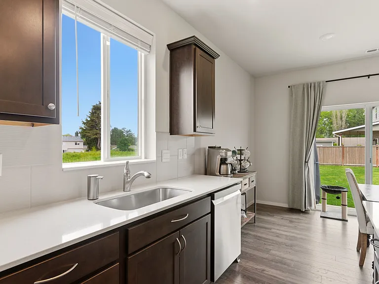 335 Belfair St SW — Photo 12