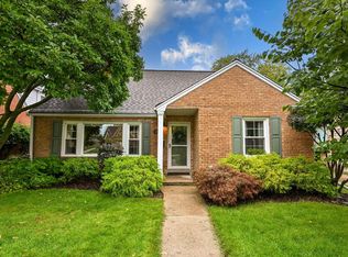 2425 N 81st STREET, Wauwatosa, WI 53213