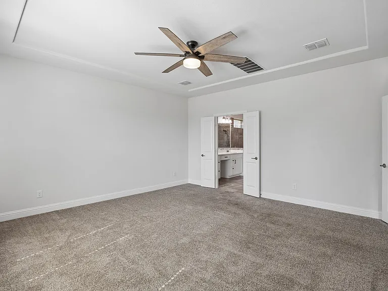 228 Glenwood Dr — Photo 11