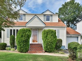 38-61 Berdan Ave, Fair Lawn, NJ 07410