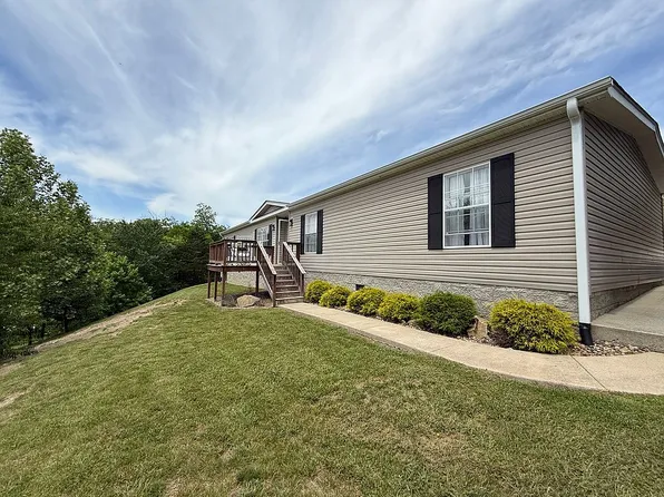 1253 N Trinity Ln, Ashland, KY 41102