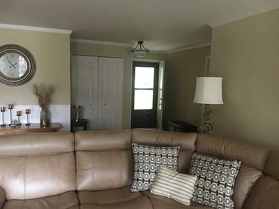 2nd image of 7663 Blackmar Cir