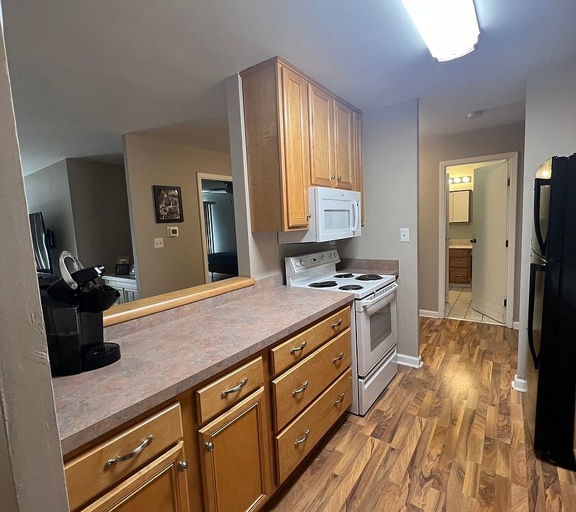 120 Lakeview Dr Bloomingdale IL Zillow