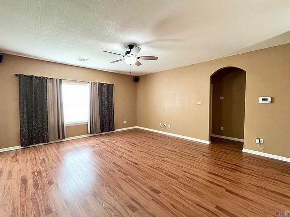 3rd image of 22801 Lafourche Ln