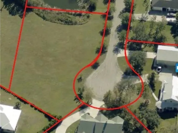 18900 Creek Bridge Ct, Alva, FL 33920