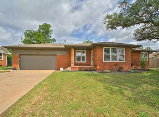 9529 Village Dr, Oklahoma City, OK 73120