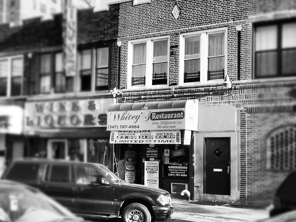 Building Photo 3