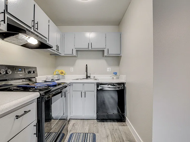 Cameron Apartments For Rent in Las Vegas