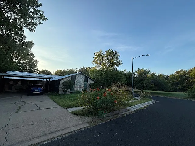 Large Corner Lot
