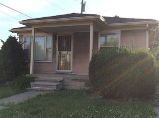 19127 Dwyer St, Detroit, MI 48234