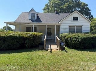 1722 Unity Dr, Statesville, NC 28625