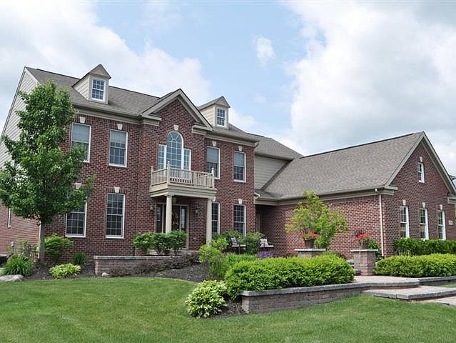 2nd image of 24959 Hadlock Dr