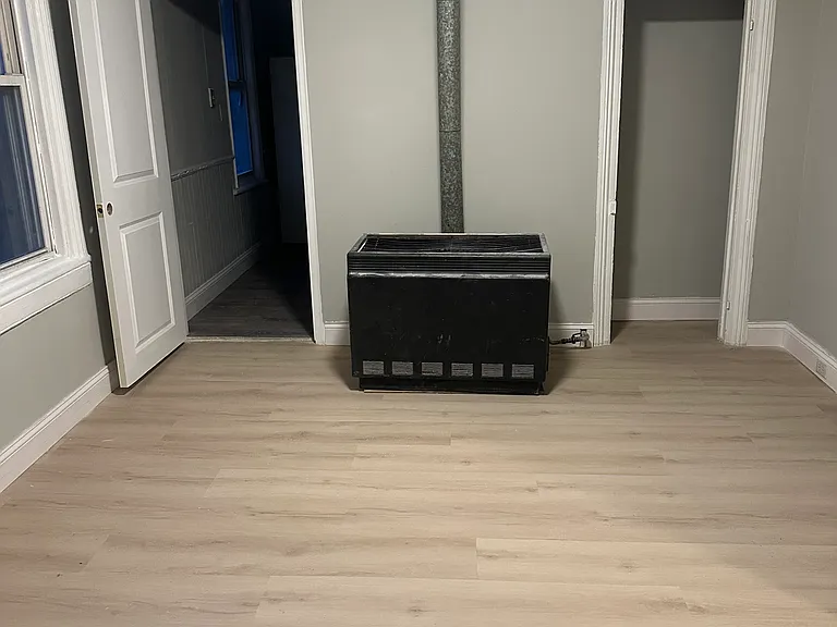 2 Snyder Ave #1B — Photo 1