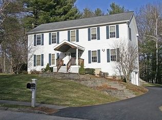 11 Hillside Rd, Hudson, MA 01749