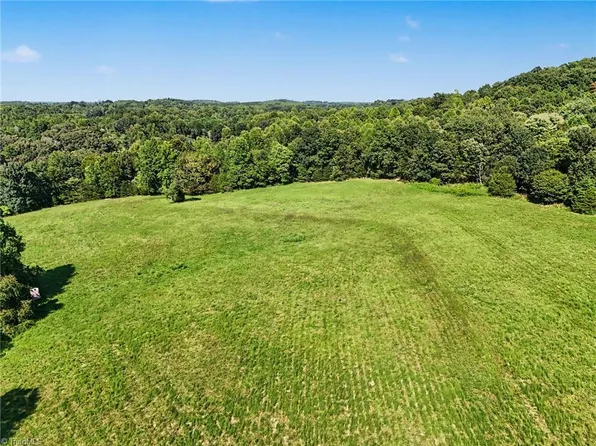 3883 Millikan Farm Rd, Franklinville, NC 27248