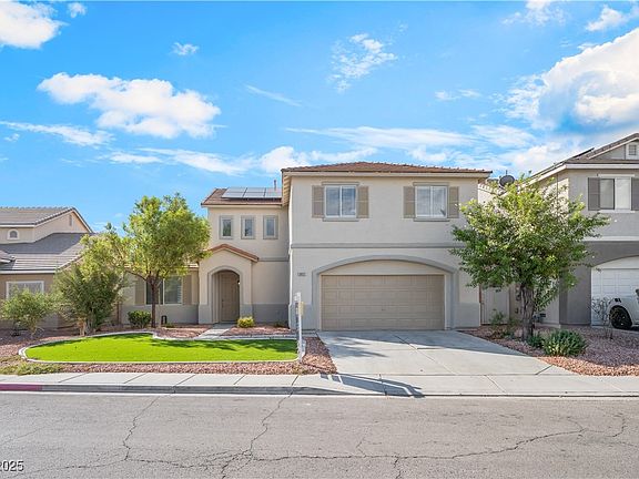 3rd image of 3821 Champagne Wood Dr