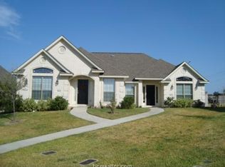 3862 Oldenburg Ln, College Station, TX 77845