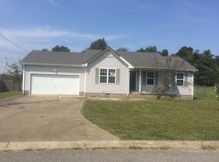 261 Golden Pond Ave, Oak Grove, KY 42262