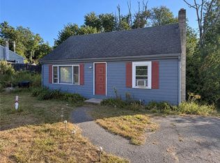 1646 Putnam Pike, Glocester, RI 02814